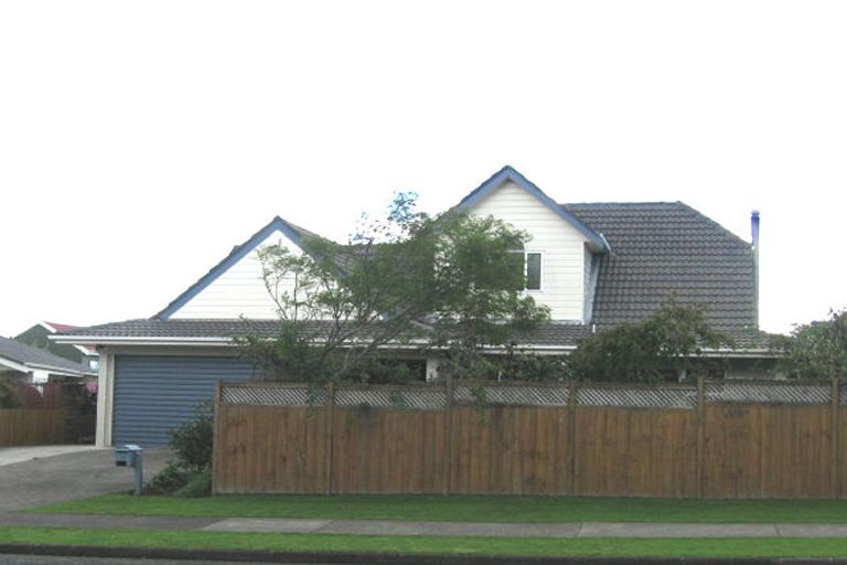Photo of property in 9 Priestley Drive, Bucklands Beach, Auckland, 2014
