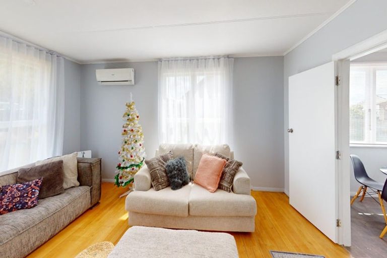 Photo of property in 42 Ruapehu Street, Castlecliff, Whanganui, 4501