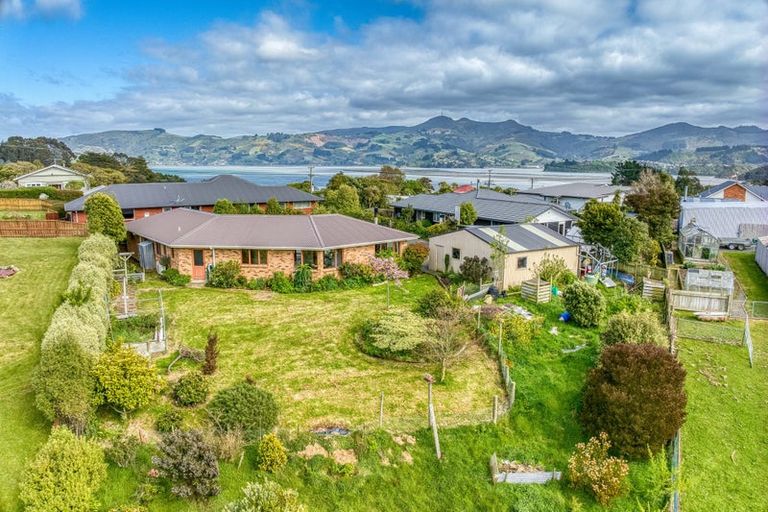 Photo of property in 35 Seaton Road, Portobello, Dunedin, 9014