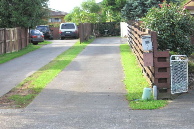 Photo of property in 1/72 Sunderlands Road, Half Moon Bay, Auckland, 2012