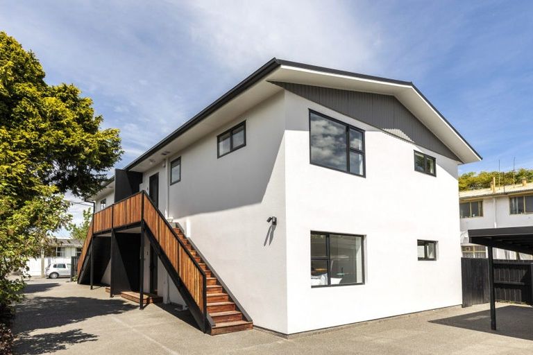 Photo of property in 2/45 Berry Street, Saint Albans, Christchurch, 8014