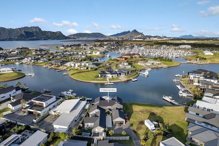 Photo of property in 13 Waitemata Drive, One Tree Point, 0118