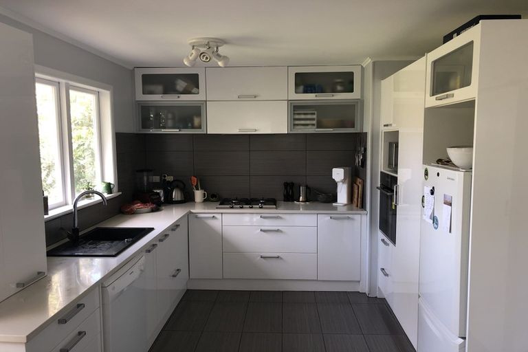 Photo of property in 35 Parker Avenue, New Lynn, Auckland, 0600