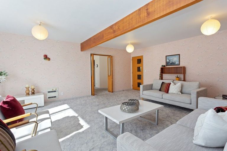 Photo of property in 10 Pasadena Place, Harewood, Christchurch, 8051