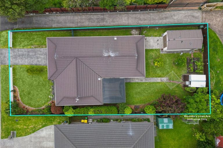 Photo of property in 74 Vintage Drive, Henderson, Auckland, 0612
