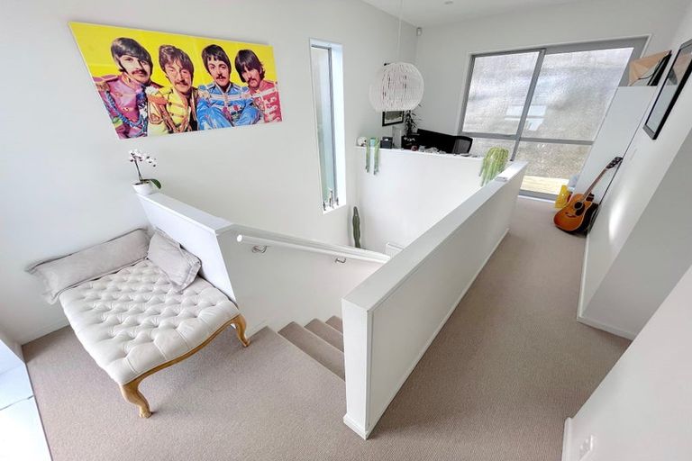 Photo of property in 6 Owhiro Bay Parade, Island Bay, Wellington, 6023