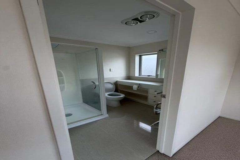 Photo of property in 21 Kensway Drive, Flat Bush, Auckland, 2016