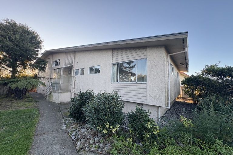 Photo of property in 25 Otterson Street, Tahunanui, Nelson, 7011