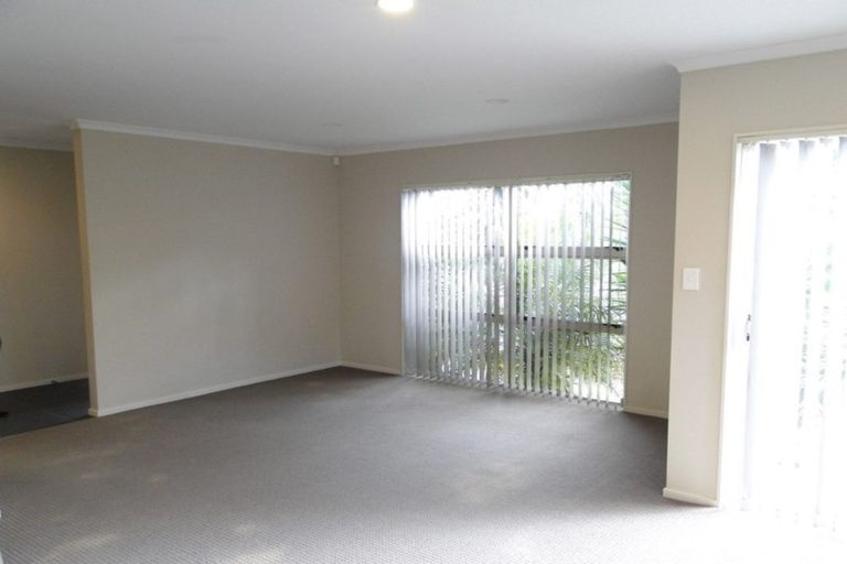 Photo of property in 30 Skelligs Drive, Flat Bush, Auckland, 2019