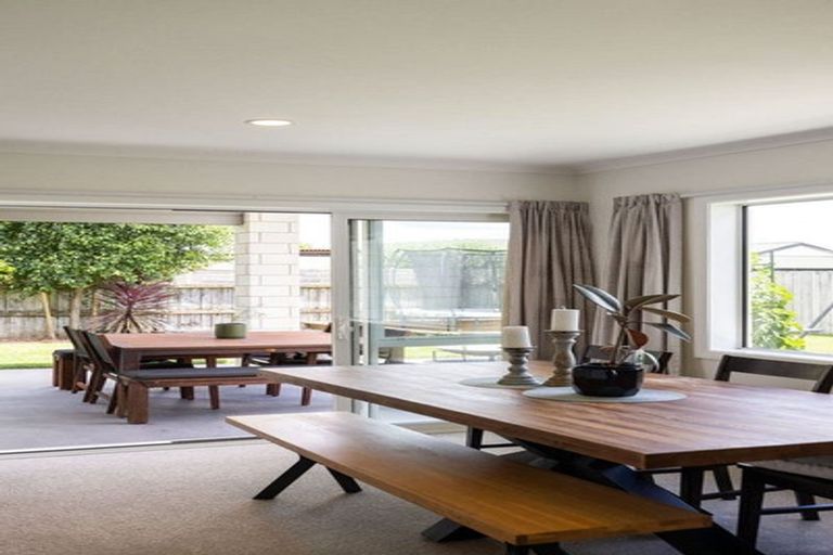 Photo of property in 13 Tiaki Way, Cambridge, 3434