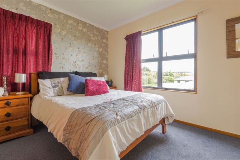 Photo of property in 72 Dalton Avenue, Te Awamutu, 3800