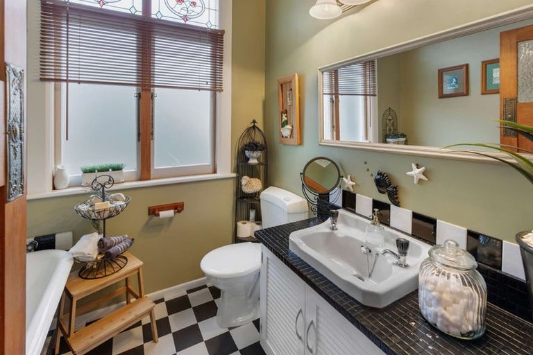 Photo of property in 7 Portia Street, Stratford, 4332