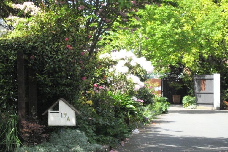 Photo of property in 19a Witbrock Crescent, Burnside, Christchurch, 8053