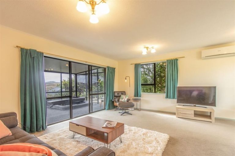 Photo of property in 151 Mark Avenue, Grenada Village, Wellington, 6037