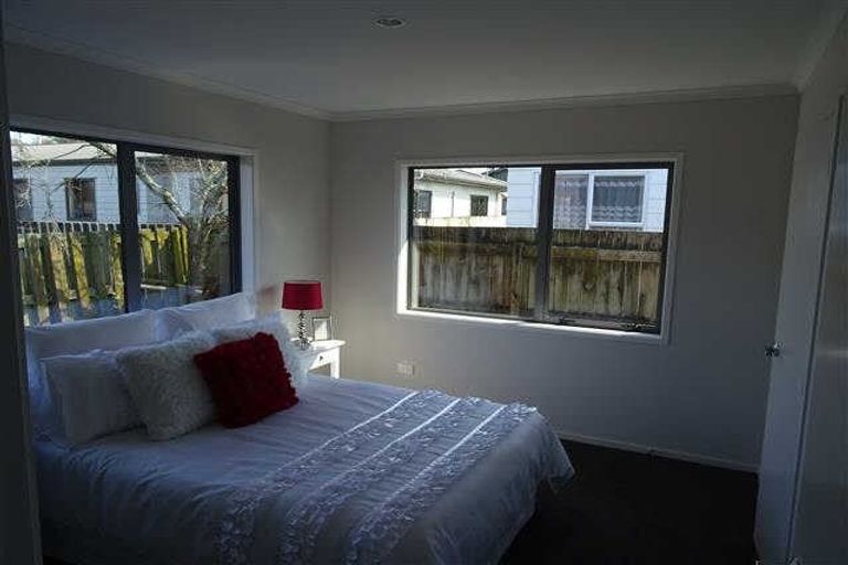 Photo of property in 43 Tuhikaramea Road, Dinsdale, Hamilton, 3204