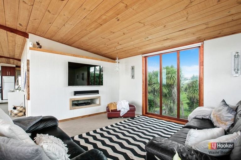 Photo of property in 66 Koutunui Road, Athenree, Katikati, 3177