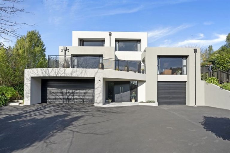 Photo of property in 5 Willow Dell, Westmorland, Christchurch, 8025