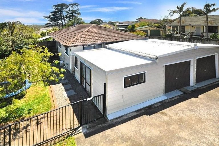 Photo of property in 93 Burundi Avenue, Clendon Park, Auckland, 2103