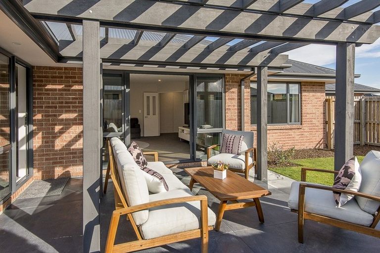 Photo of property in 36 Meyer Crescent, Halswell, Christchurch, 8025