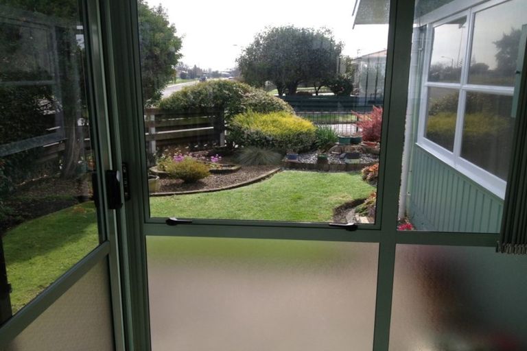 Photo of property in 47 Bristol Street, Tamatea, Napier, 4112