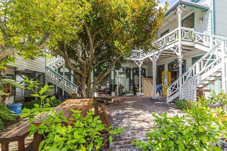 Photo of property in 230b Tinakori Road, Thorndon, Wellington, 6011