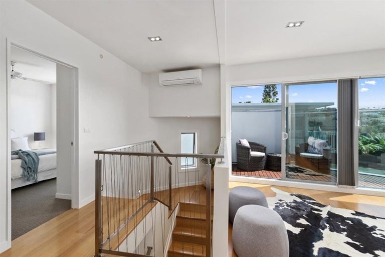 Photo of property in 11 Inga Road, Milford, Auckland, 0620