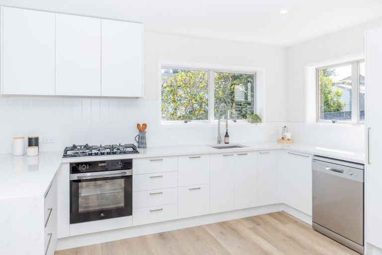 Photo of property in 10a Tarbett Road, Hillcrest, Hamilton, 3216