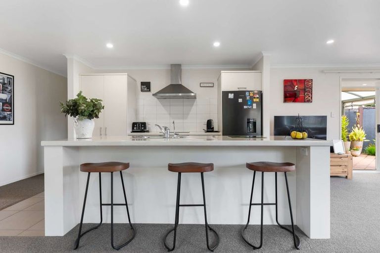 Photo of property in 16a Cresta Drive, Katikati, 3129