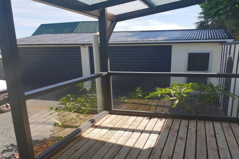 Photo of property in 47 Taihiki Road, Clarks Beach, 2122