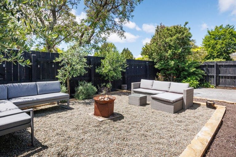 Photo of property in 3 Spilman Place, Awapuni, Palmerston North, 4412