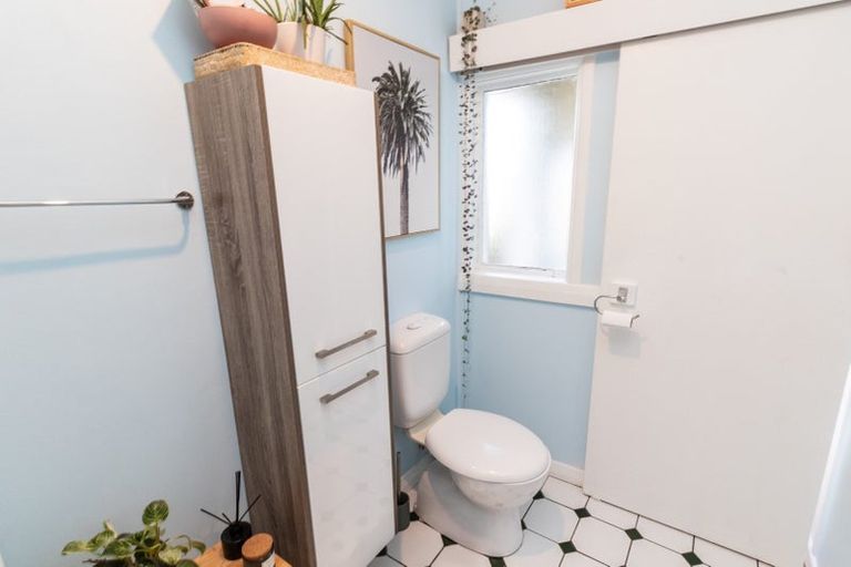 Photo of property in 15 Angus Avenue, Berhampore, Wellington, 6023