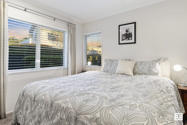 Photo of property in 3 Ridgemount Terrace, Welcome Bay, Tauranga, 3112