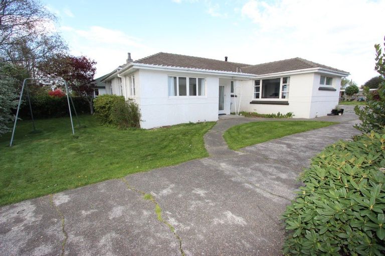 Photo of property in 22 Joseph Street, Waverley, Invercargill, 9810