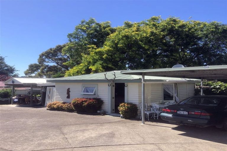 Photo of property in 1 Tavistock Place, Waipukurau, 4200