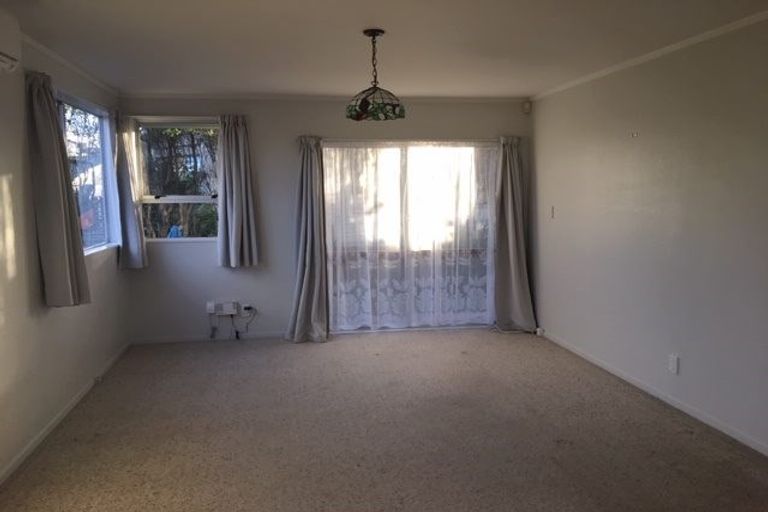 Photo of property in 15a Trispen Place, Camborne, Porirua, 5026