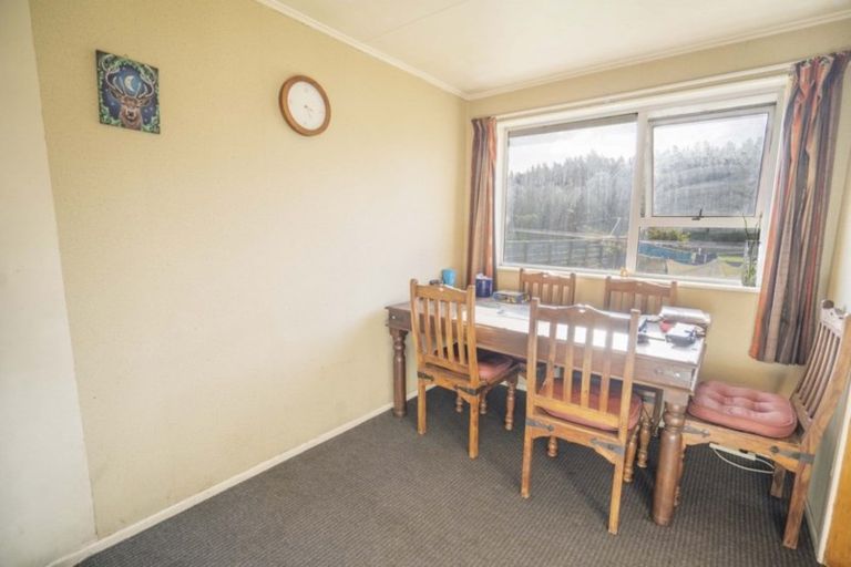 Photo of property in 53 Paisley Street, Kew, Invercargill, 9812