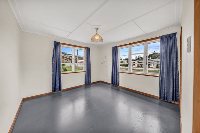 Photo of property in 11 Jedburgh Street, Roxburgh, 9500