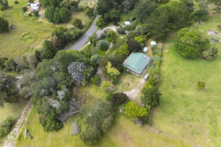 Photo of property in 354 Spains Road, Awanui, 0486