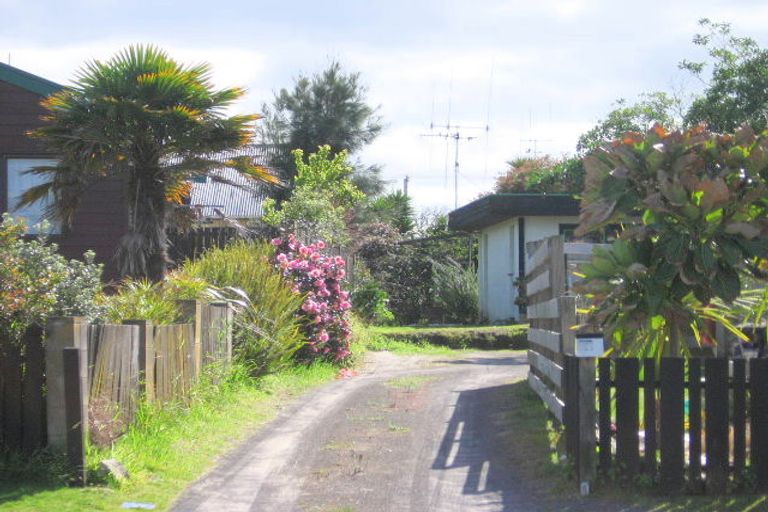Photo of property in 143b Dickson Road, Papamoa Beach, Papamoa, 3118