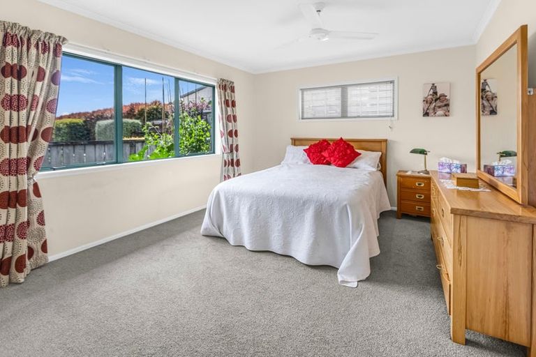 Photo of property in 42 Highfields Drive, Katikati, 3129