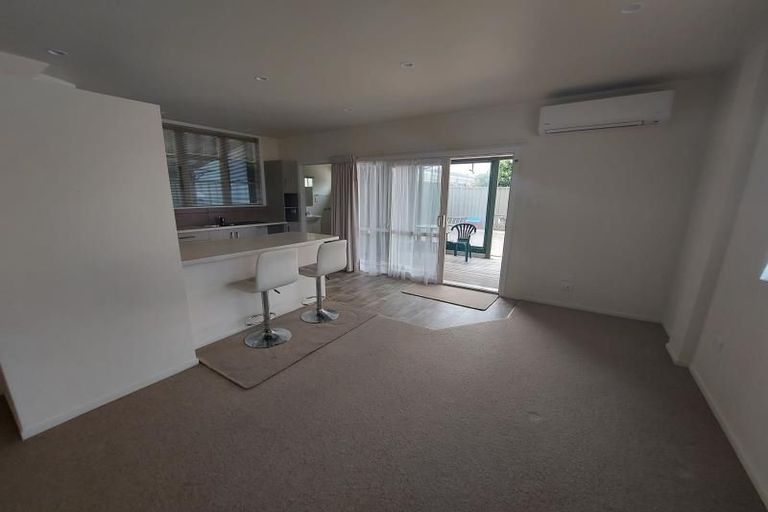 Photo of property in 17 Donald Street, Regent, Whangarei, 0112