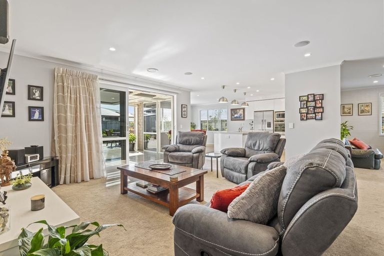 Photo of property in 482b Carrington Road, Hurworth, New Plymouth, 4371