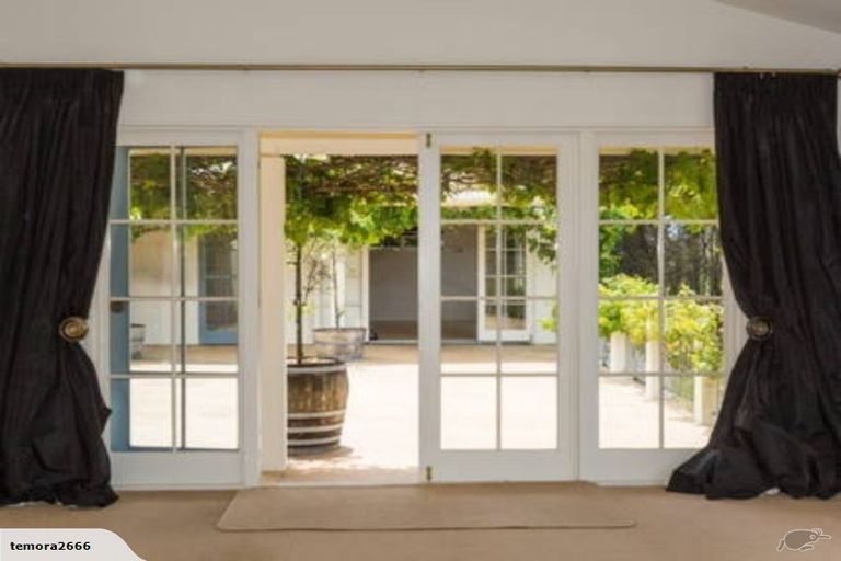 Photo of property in 67 Waimarama Road, Havelock North, 4294