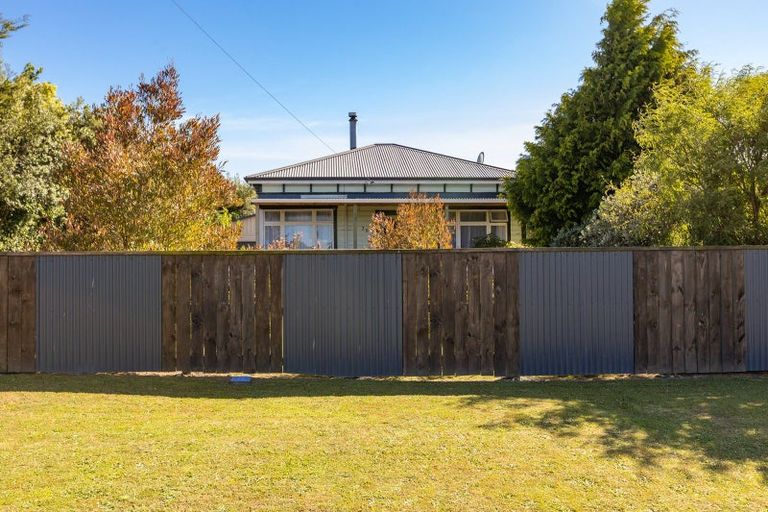 Photo of property in 35 Harrison Street West, Featherston, 5710