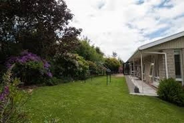 Photo of property in 11a Kitchener Square, Highfield, Timaru, 7910