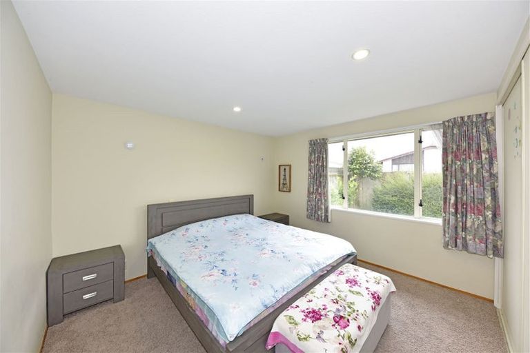 Photo of property in 3/472 Main South Road, Hornby, Christchurch, 8042