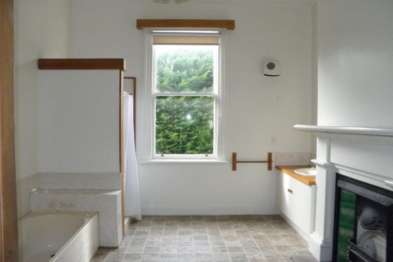 Photo of property in 24 Meldrum Street, Winton, 9720