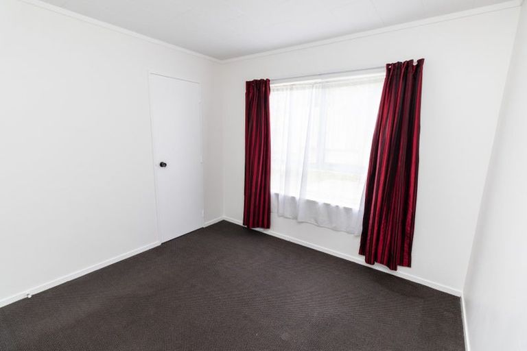 Photo of property in 11 Nalanda Crescent, Broadmeadows, Wellington, 6035