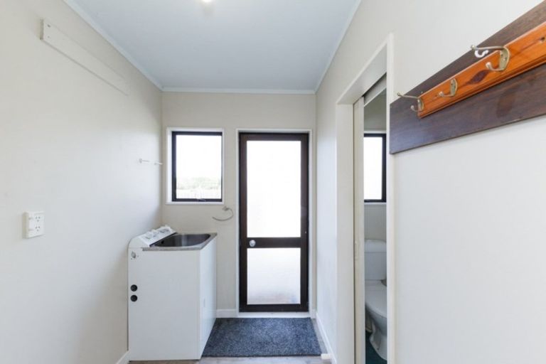 Photo of property in 36 Kowhai Street, Tokomaru, Palmerston North, 4474