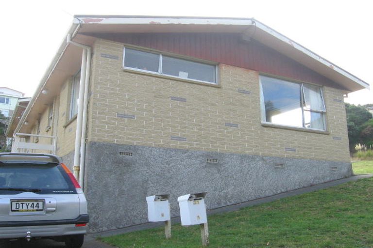 Photo of property in 31 Robertson Street, Island Bay, Wellington, 6023